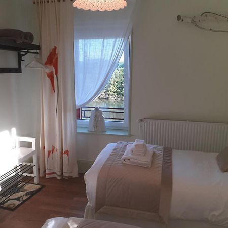 Chambres D'Hotes Cascarot Lechatelet エクステリア 写真