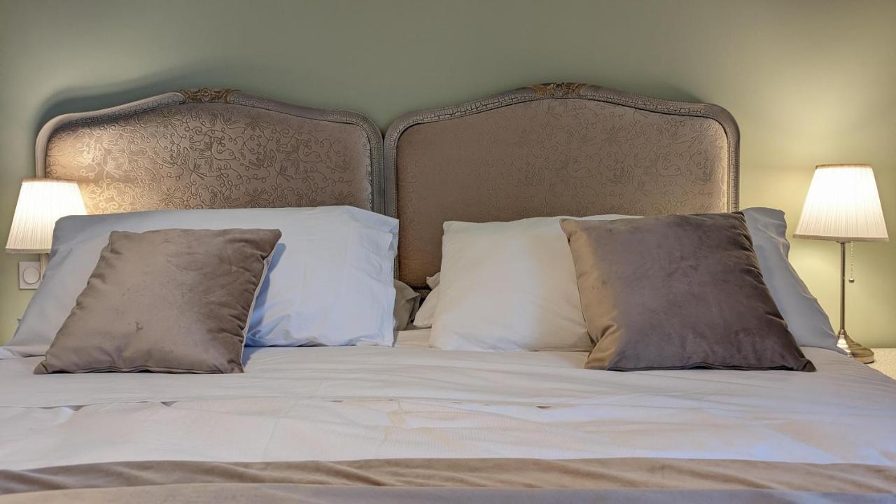 Chambres D'Hotes Cascarot Lechatelet エクステリア 写真