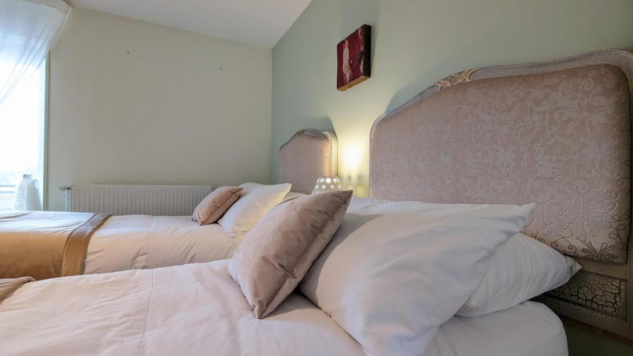 Chambres D'Hotes Cascarot Lechatelet エクステリア 写真