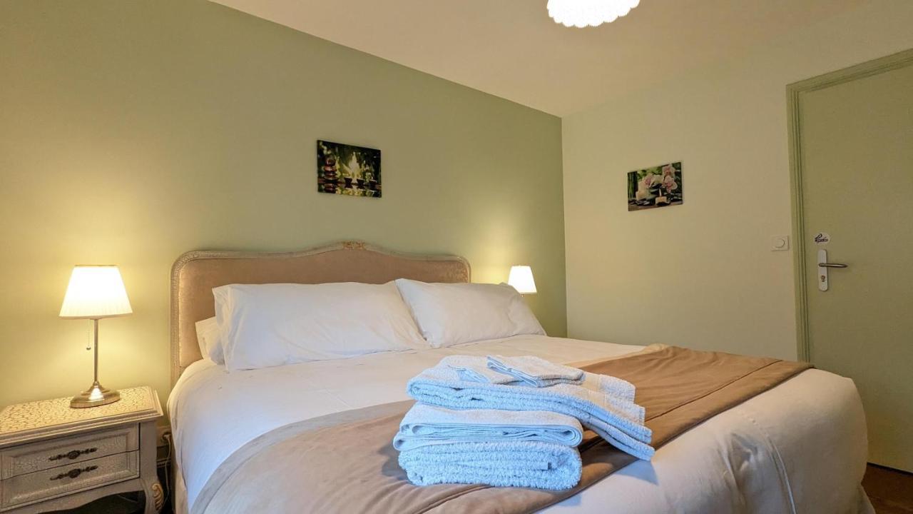 Chambres D'Hotes Cascarot Lechatelet エクステリア 写真
