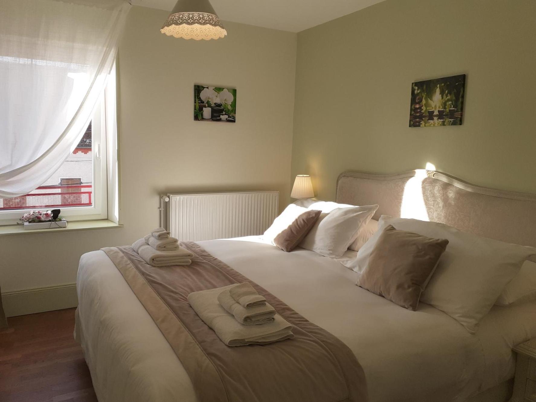 Chambres D'Hotes Cascarot Lechatelet エクステリア 写真